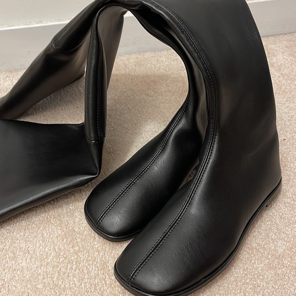 ZARA FITTED FLAT OVER THE KNEE BOOTS - Picture 8 of 10